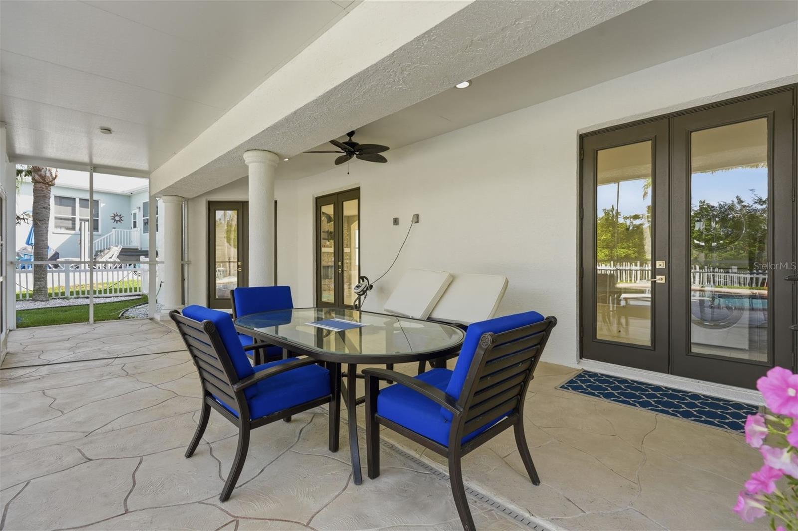 GULF HARBORS WOODLANDS - Residential
