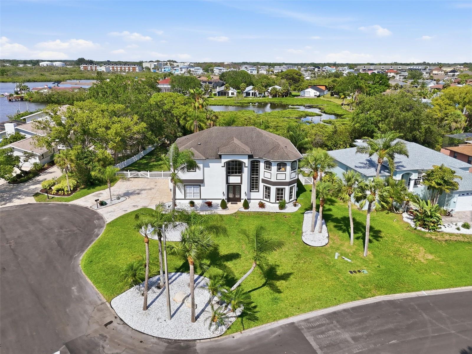 GULF HARBORS WOODLANDS - Residential