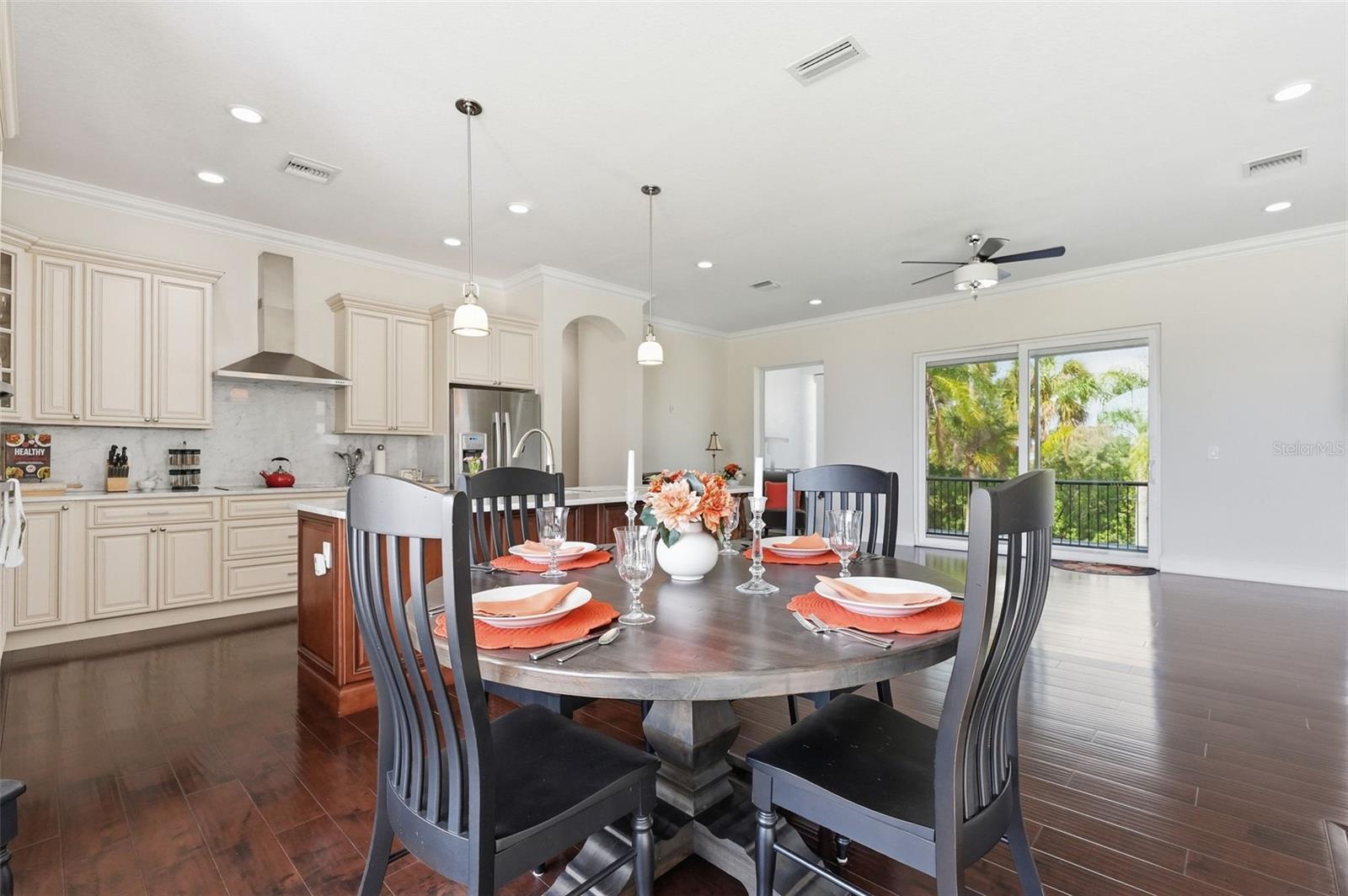 GULF HARBORS WOODLANDS - Residential