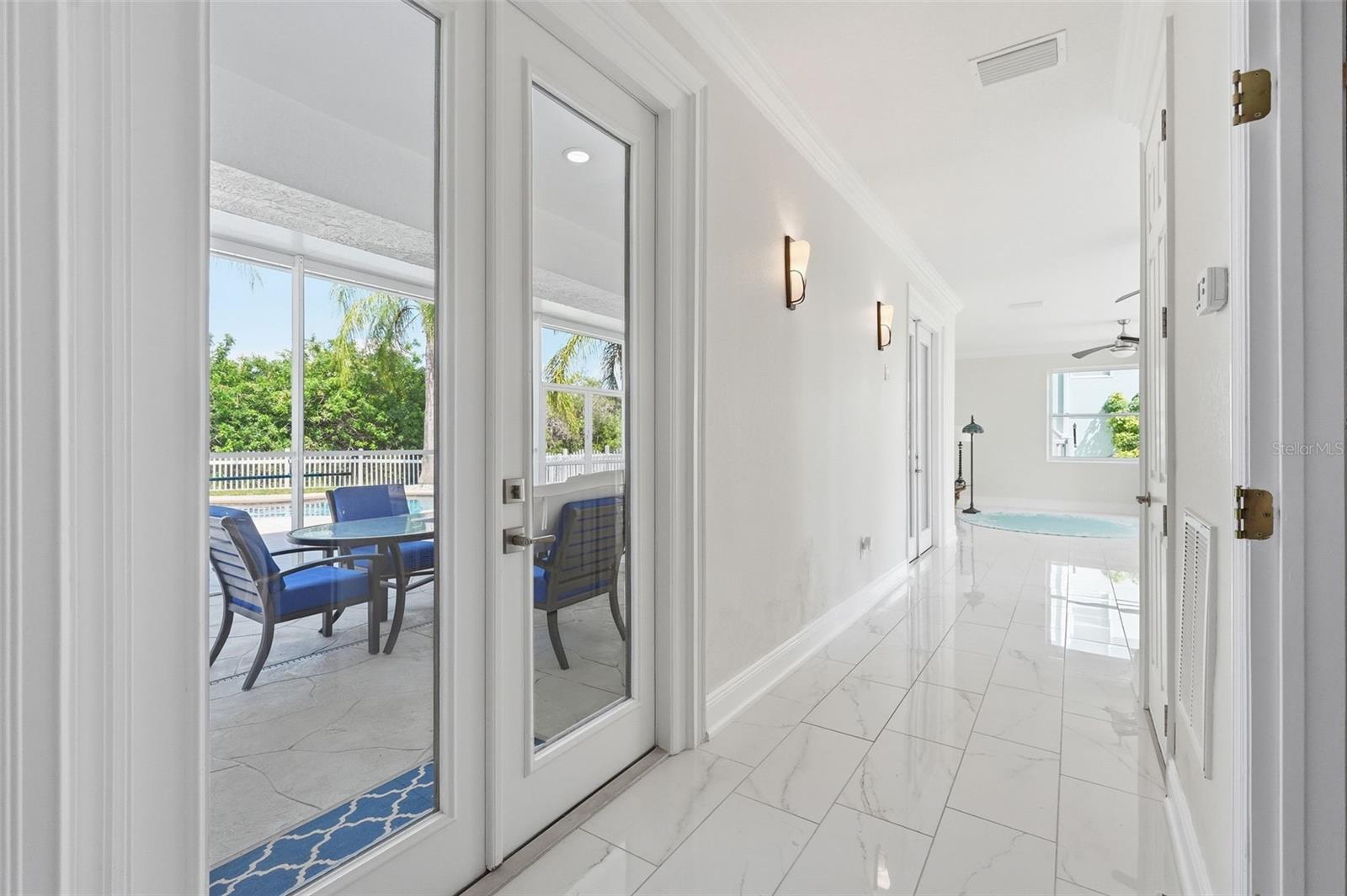 GULF HARBORS WOODLANDS - Residential