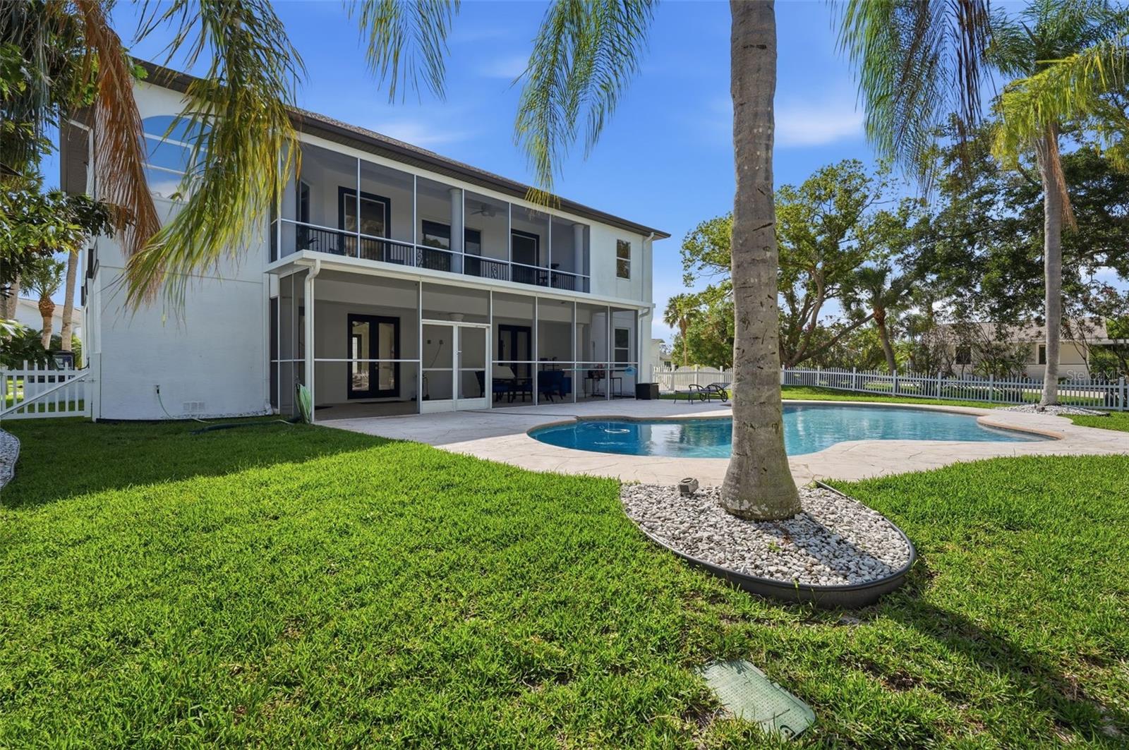 GULF HARBORS WOODLANDS - Residential