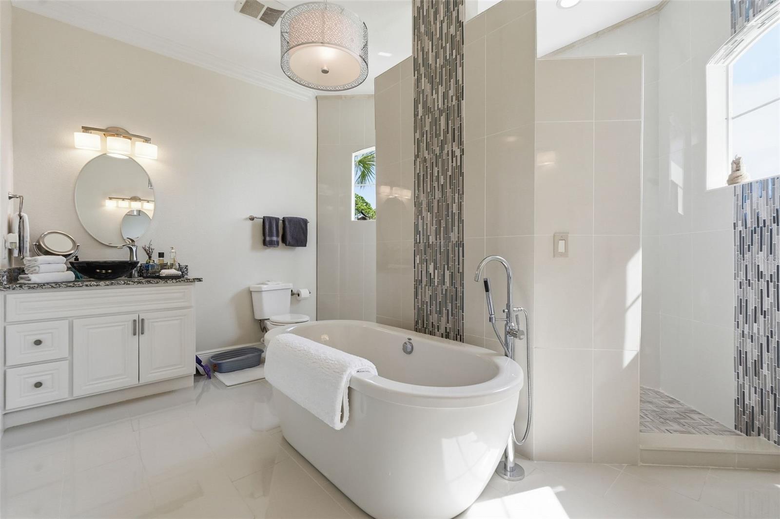 GULF HARBORS WOODLANDS - Residential