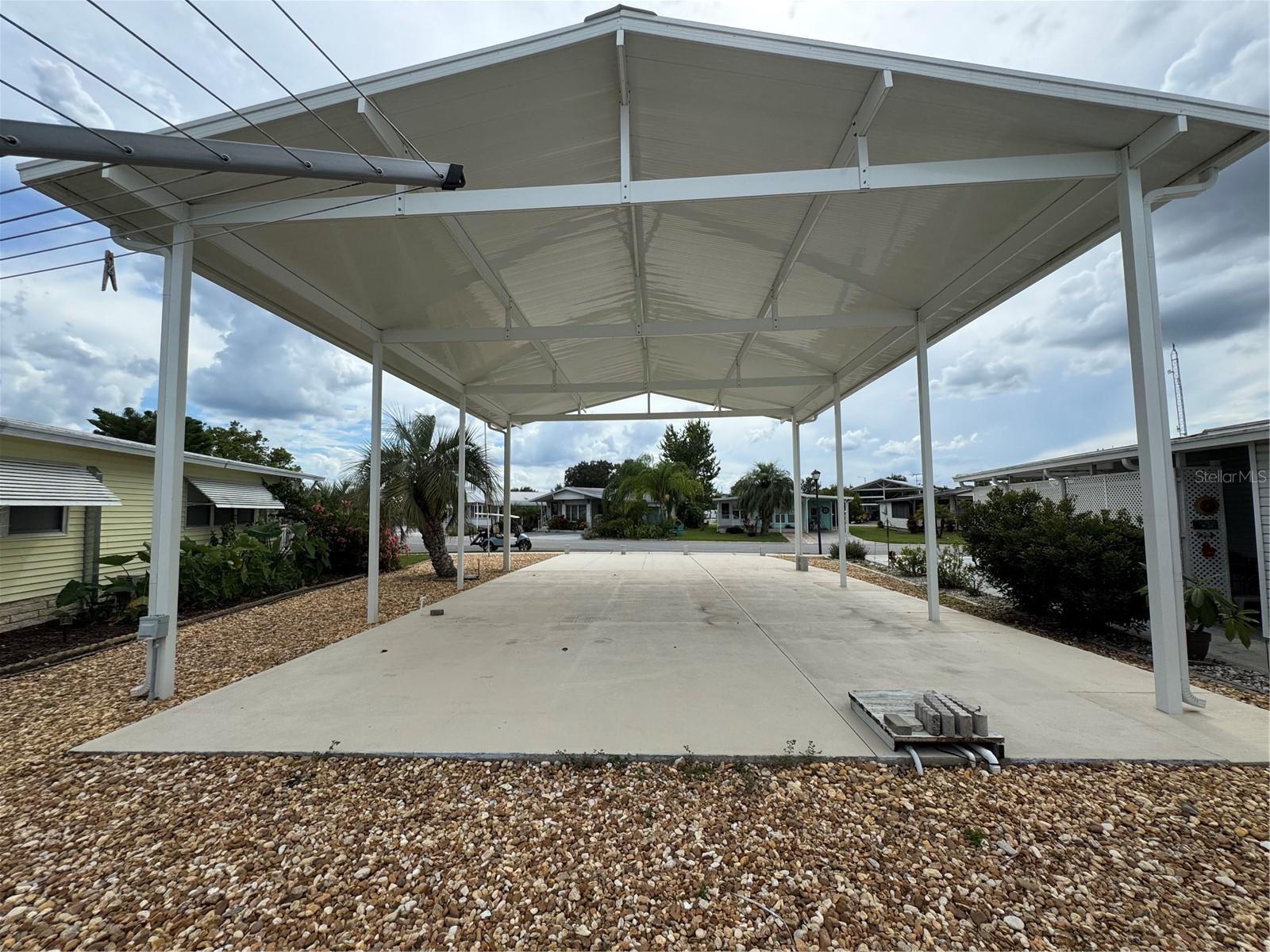 AMERICAN CONDOMINIUM PARK ZEPHYRHILLS - Land