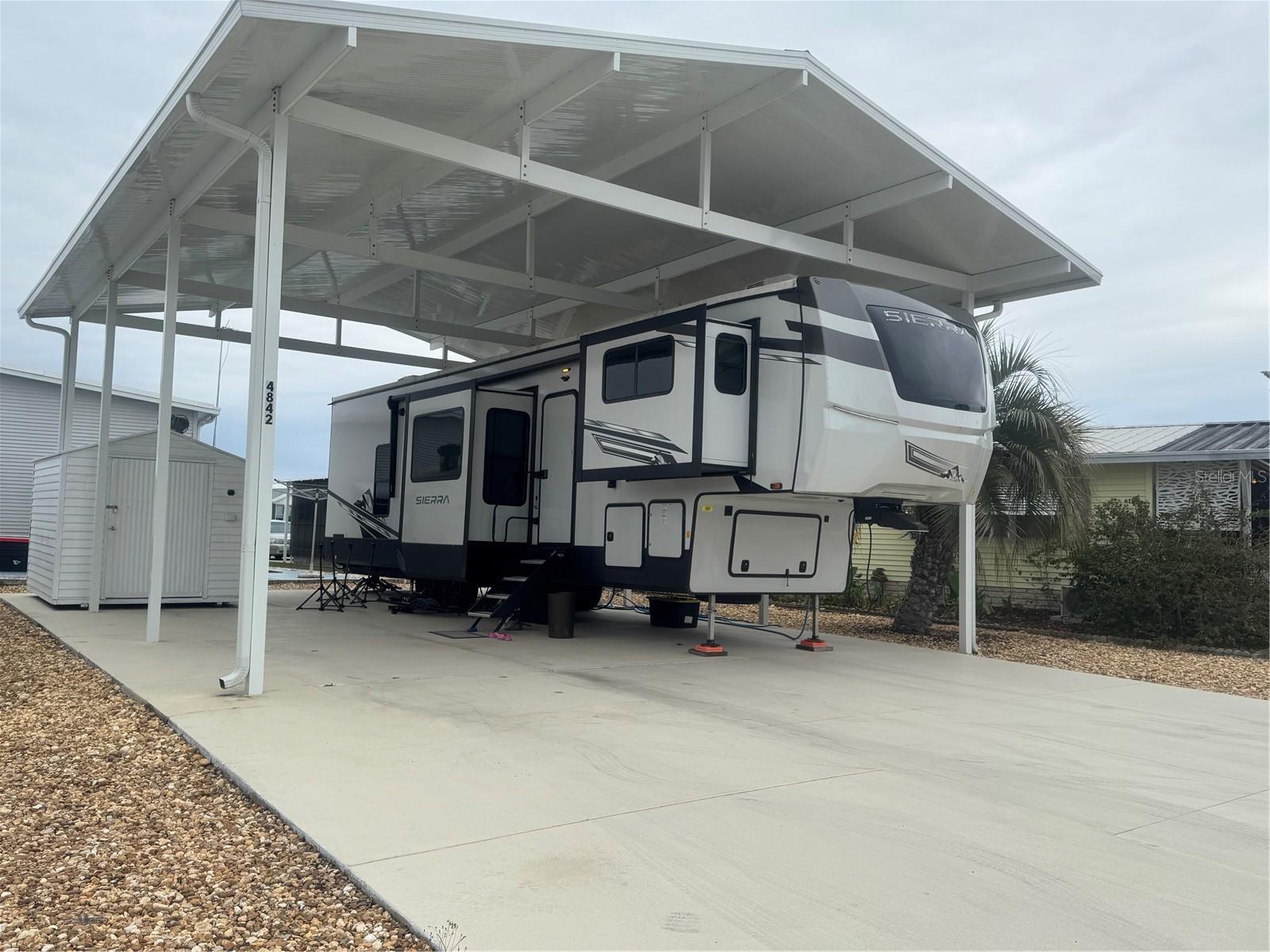 AMERICAN CONDOMINIUM PARK ZEPHYRHILLS - Land