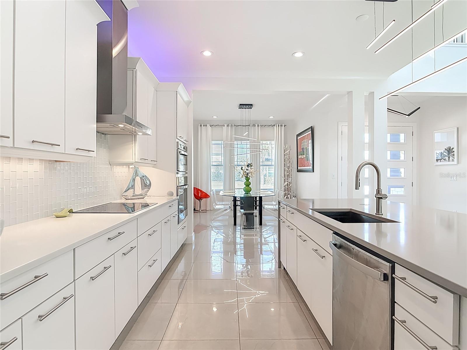 VERONA VILLAS SUB - Residential Lease