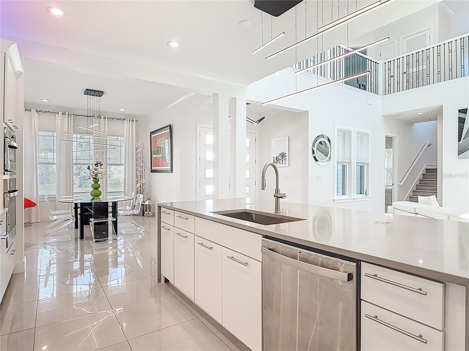 VERONA VILLAS SUB - Residential Lease