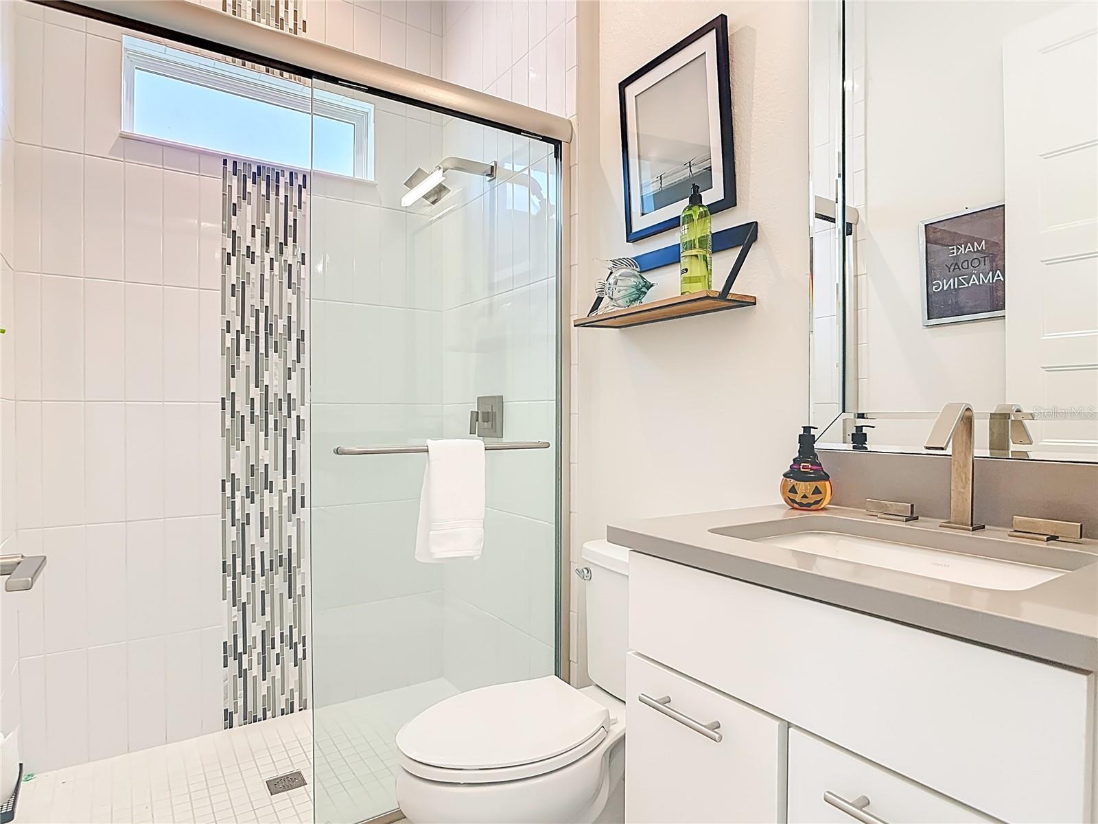 VERONA VILLAS SUB - Residential Lease