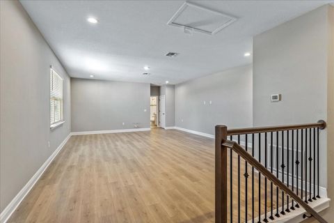 Tiny photo for 16114 Volterra Point, Montverde, FL 34756 (MLS # G5099544)