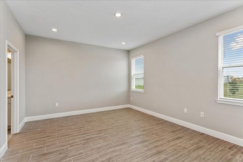 Tiny photo for 16114 Volterra Point, Montverde, FL 34756 (MLS # G5099544)