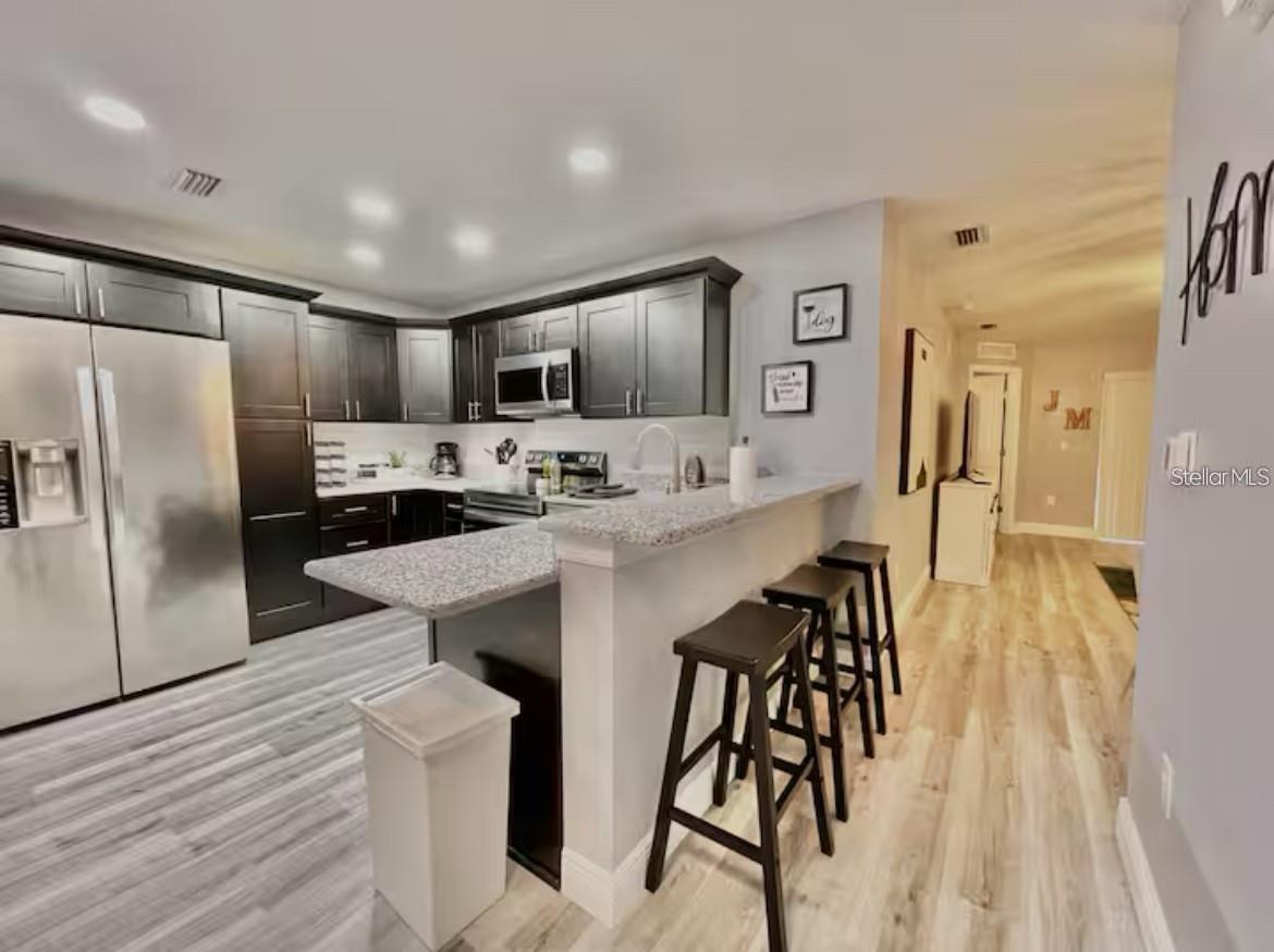 CLUB CORTILE CONDO PH 6 - Residential Lease