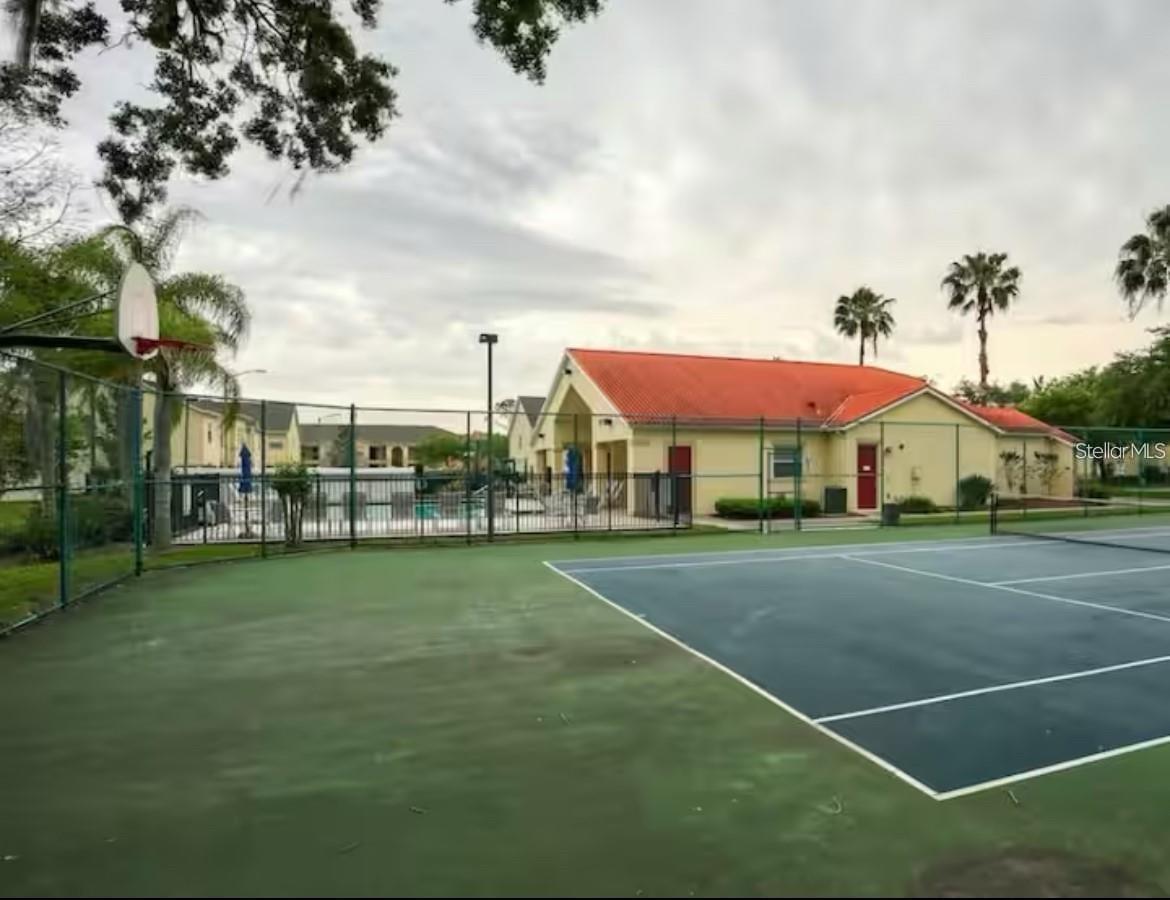 CLUB CORTILE CONDO PH 6 - Residential Lease