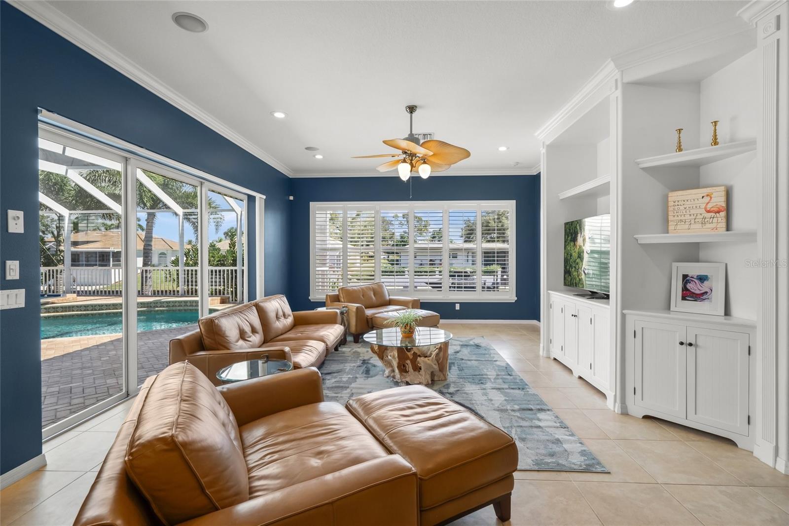 ENGLEWOOD ISLES SUB - Residential