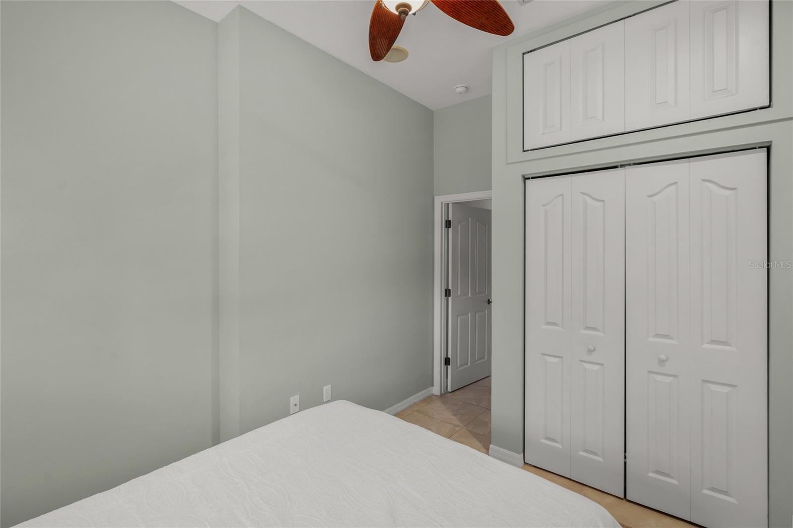 ENGLEWOOD ISLES SUB - Residential
