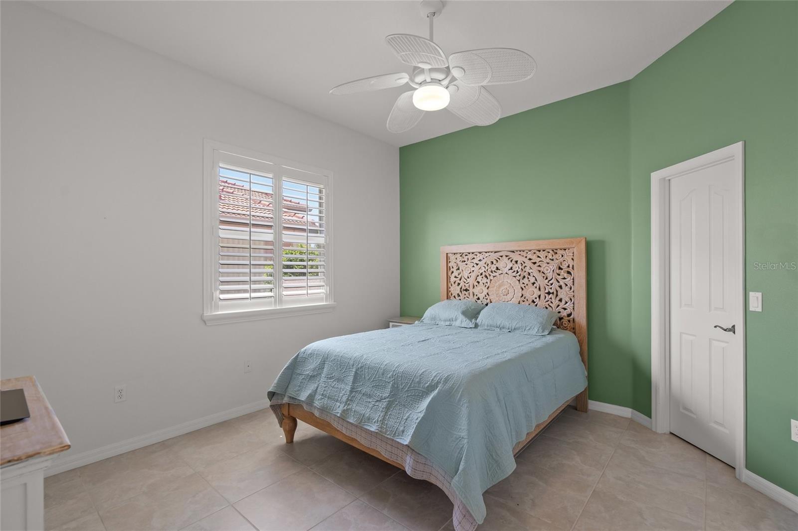 ENGLEWOOD ISLES SUB - Residential