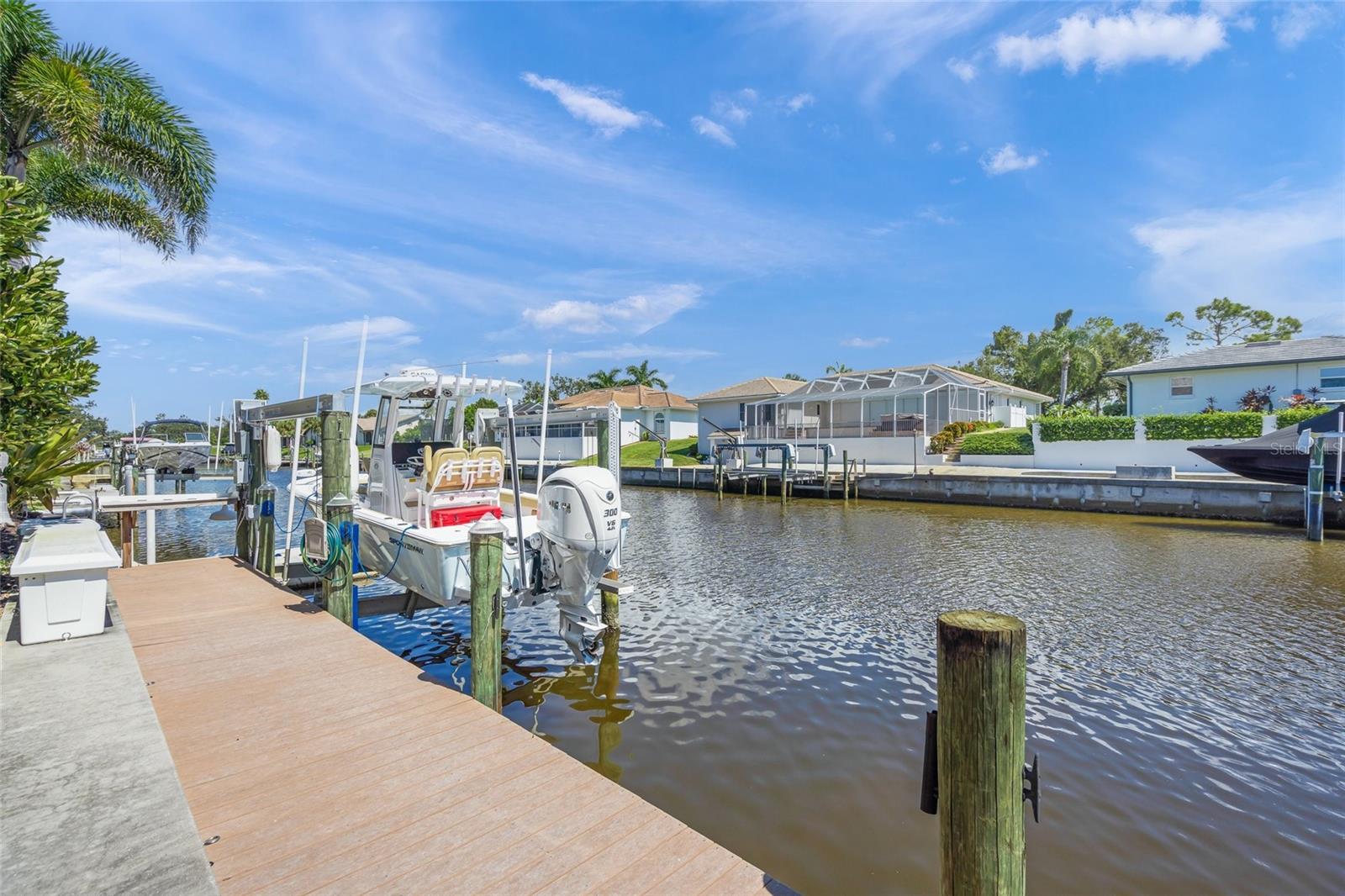 ENGLEWOOD ISLES SUB - Residential