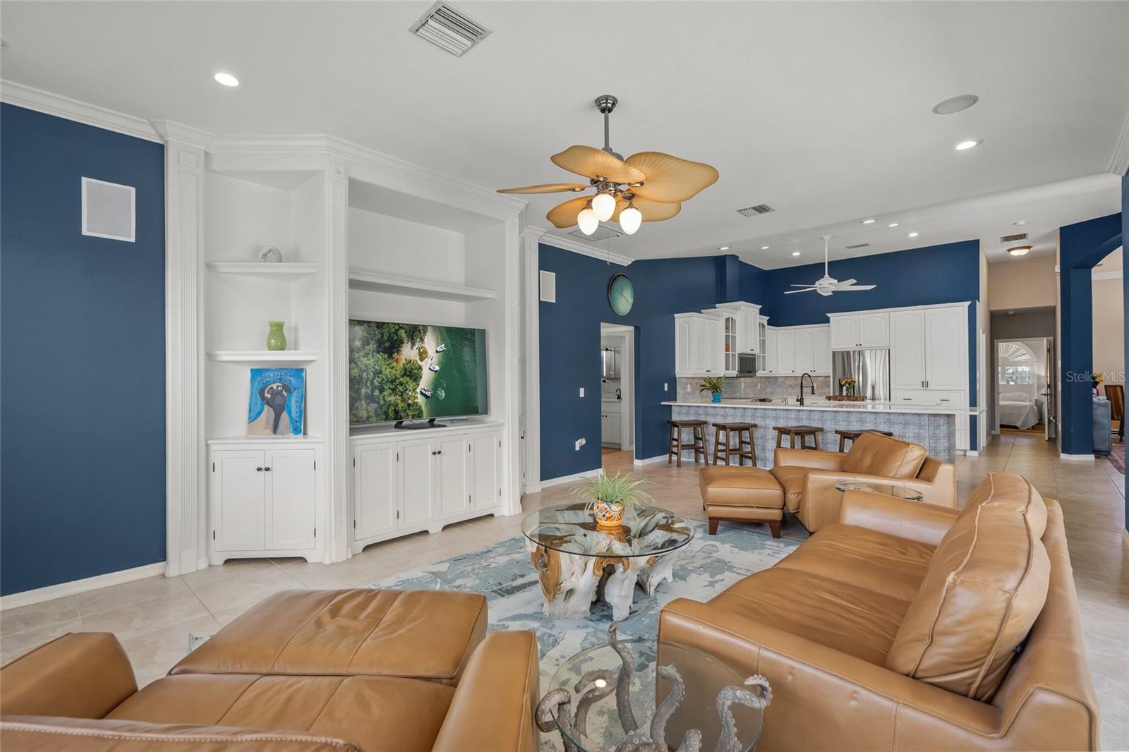 ENGLEWOOD ISLES SUB - Residential