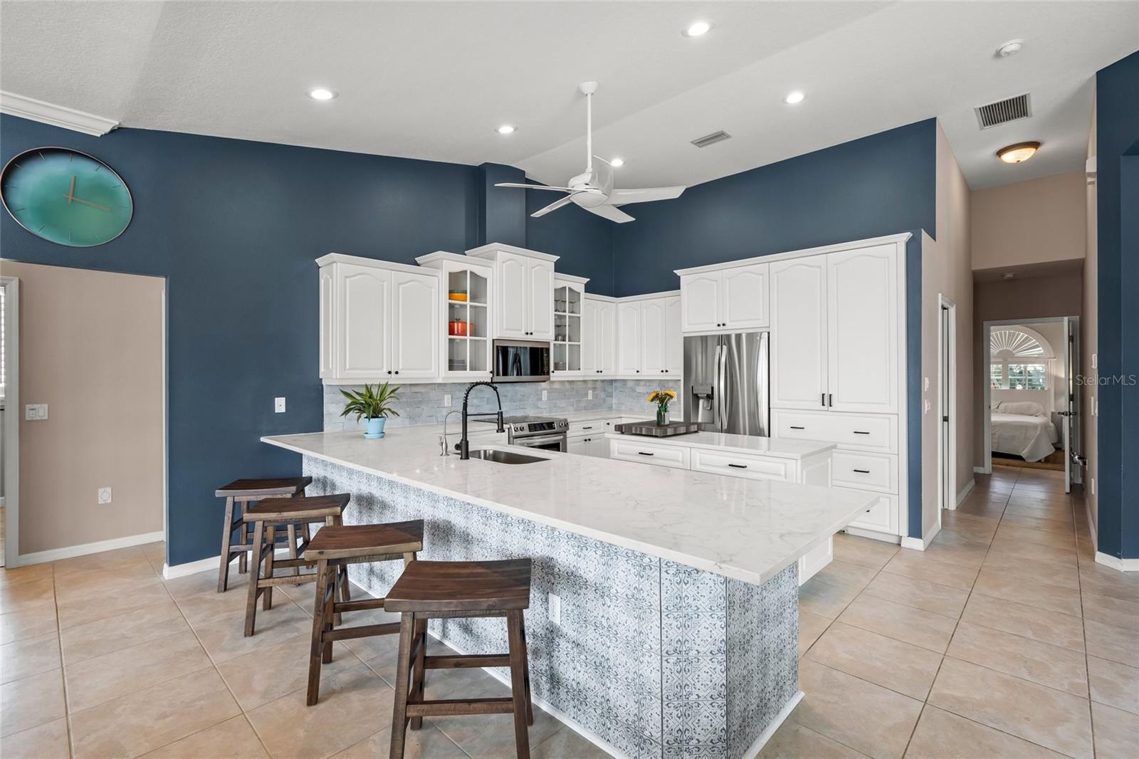 ENGLEWOOD ISLES SUB - Residential