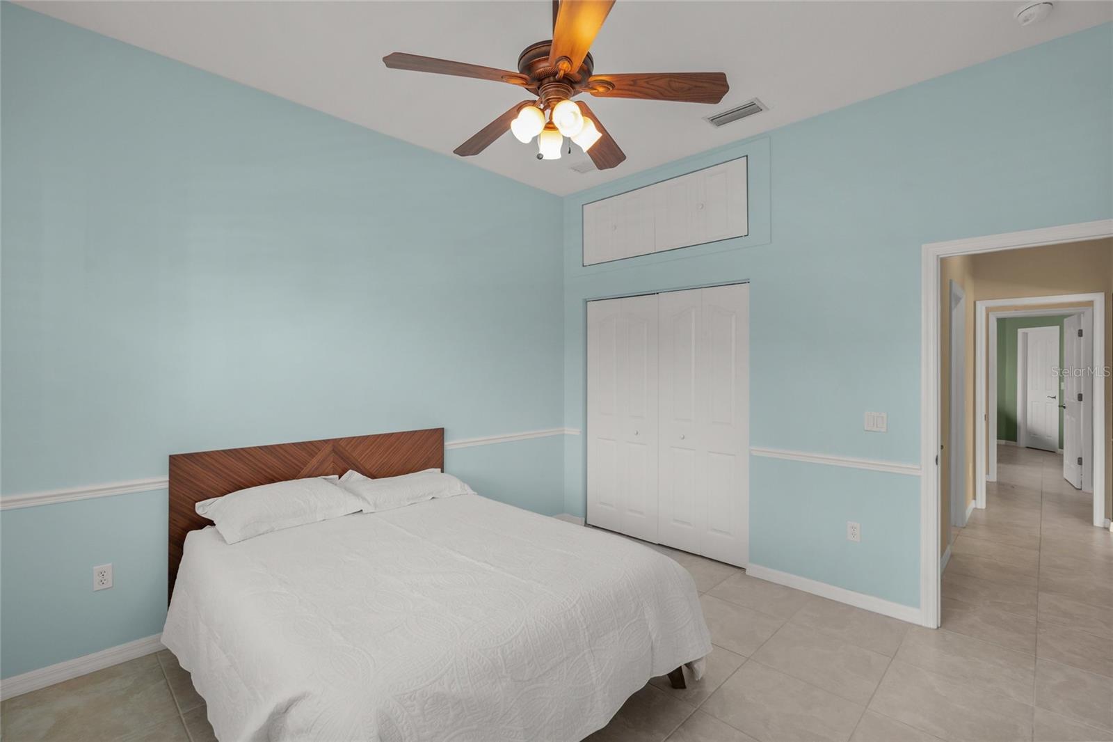 ENGLEWOOD ISLES SUB - Residential