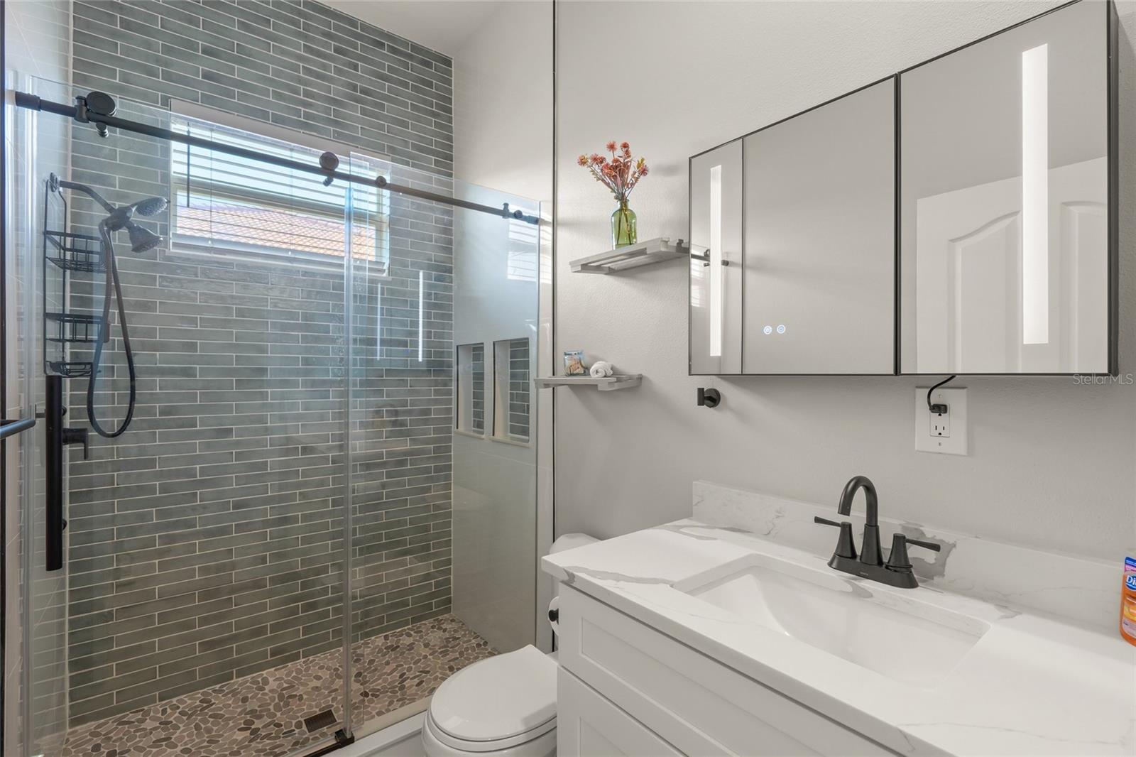 ENGLEWOOD ISLES SUB - Residential
