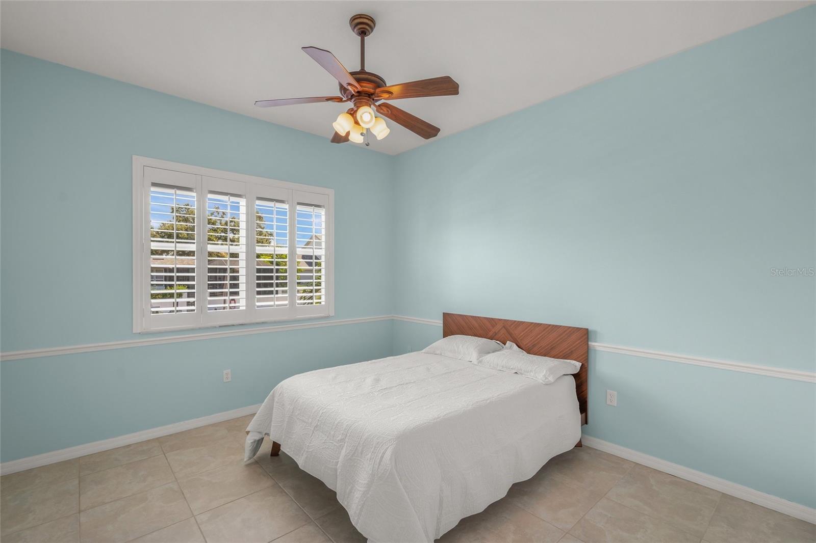 ENGLEWOOD ISLES SUB - Residential