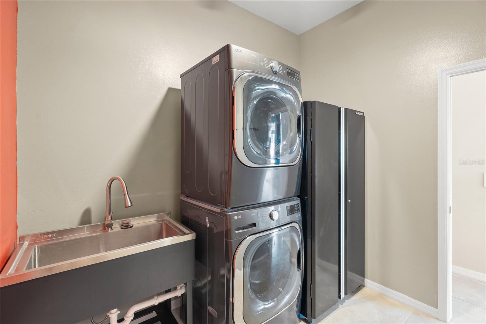 ENGLEWOOD ISLES SUB - Residential