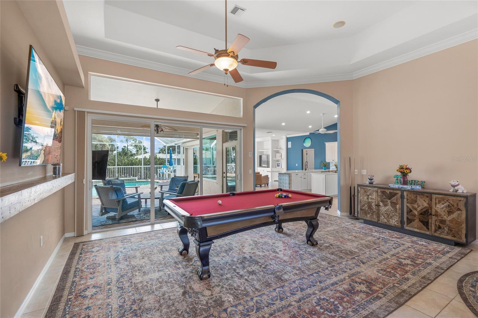 ENGLEWOOD ISLES SUB - Residential