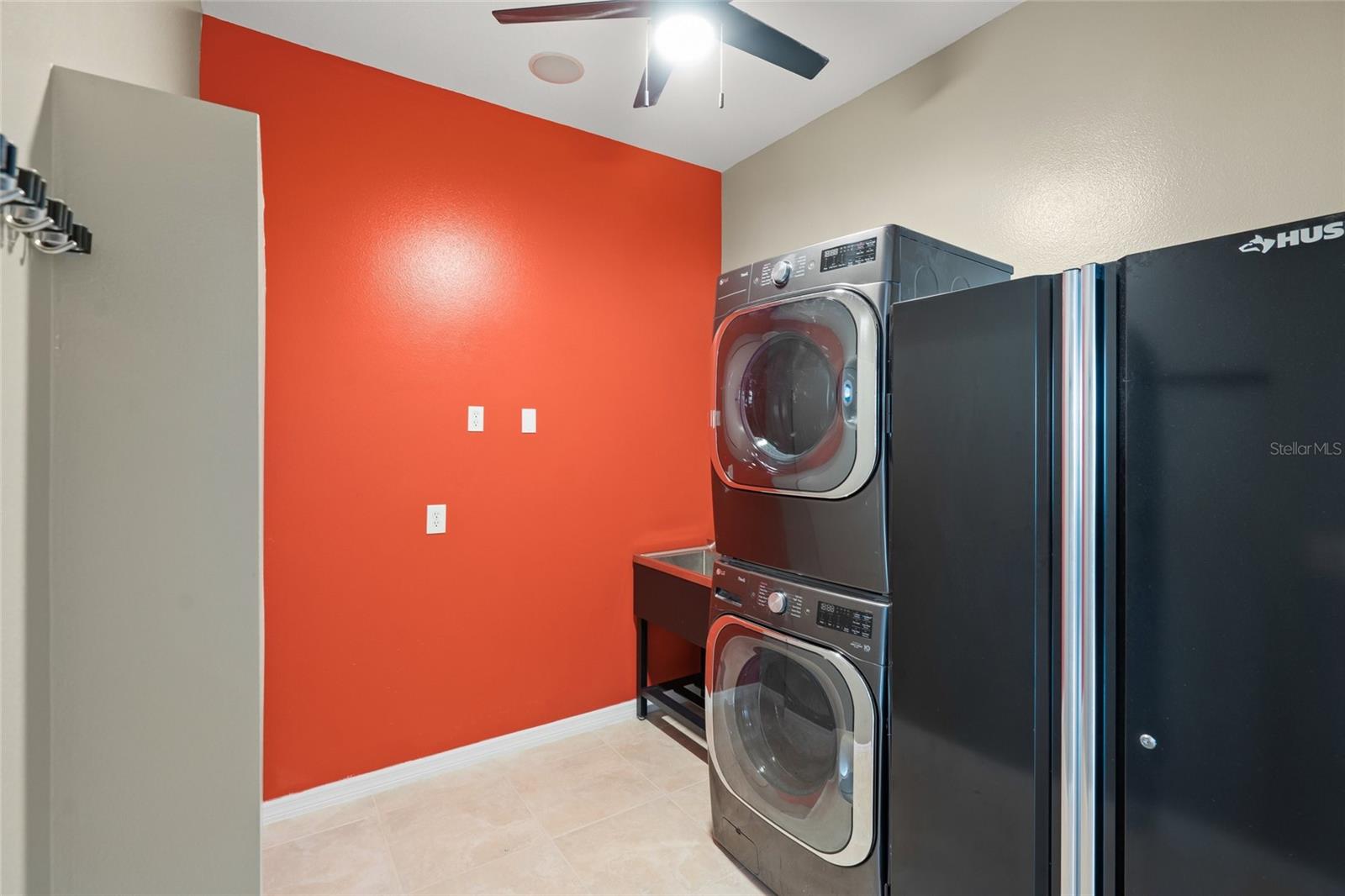 ENGLEWOOD ISLES SUB - Residential