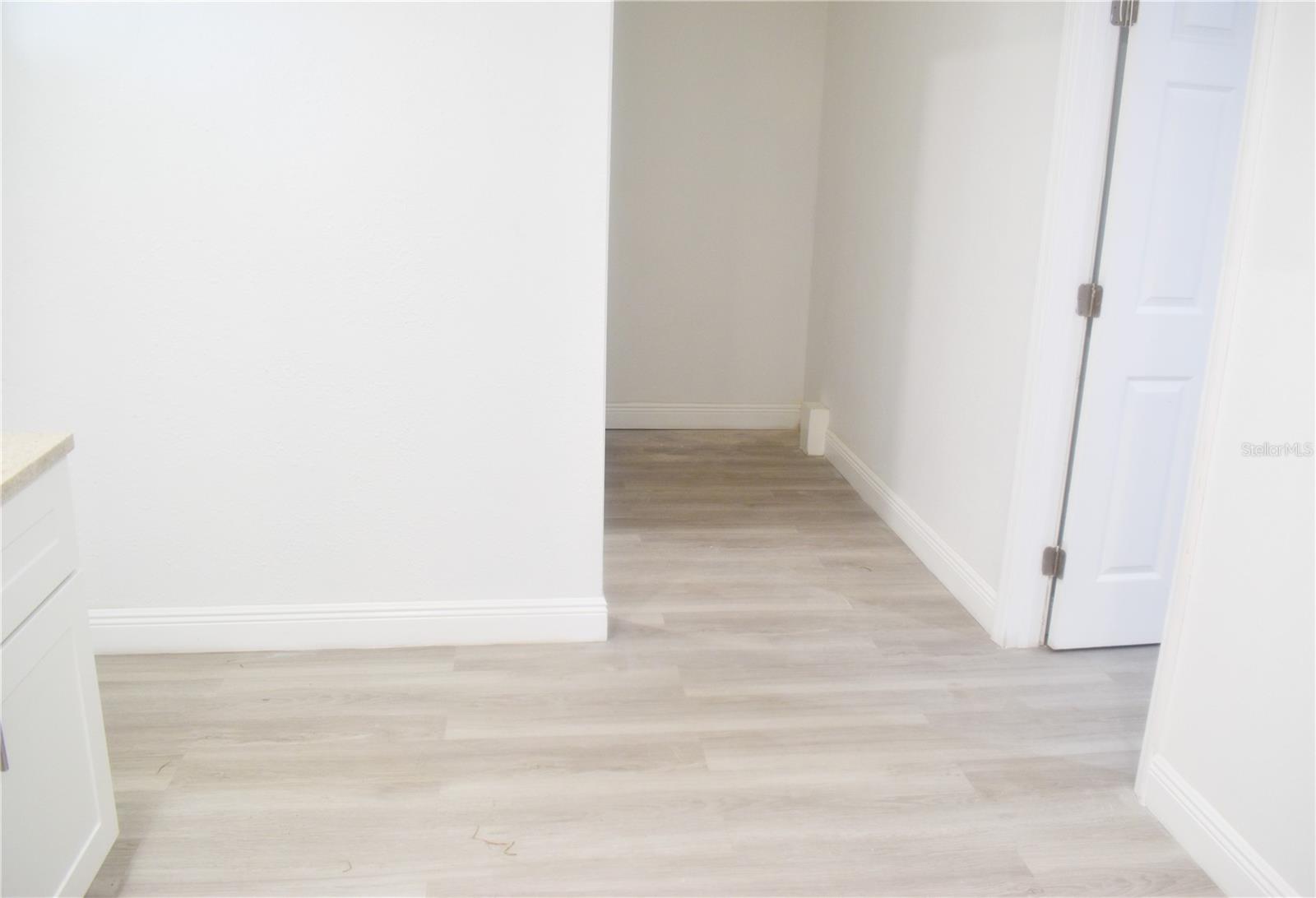 HOLIDAY LAKE ESTATES - Residential Lease