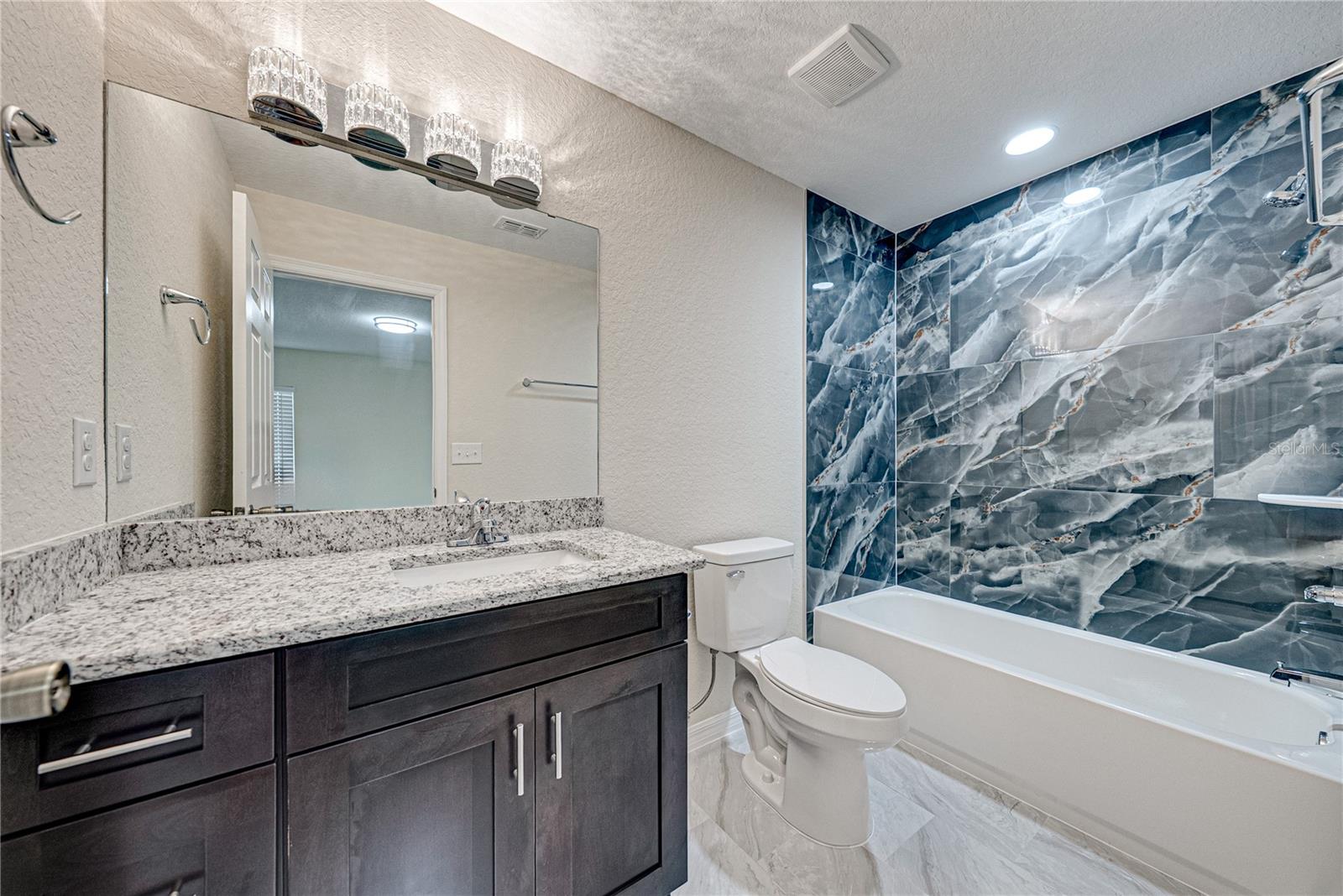 SOUTH FLORIDA RR ADD - Residential