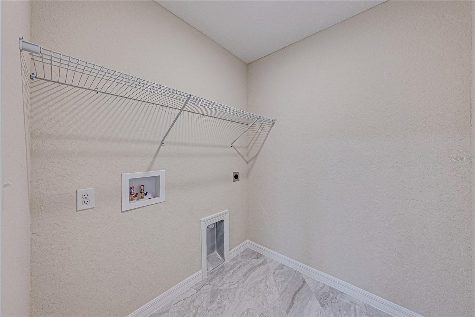 SOUTH FLORIDA RR ADD - Residential