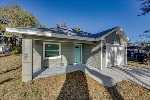 Photo of 655 S 6th Avenue, Bartow, FL 33830 (MLS # L4960010)