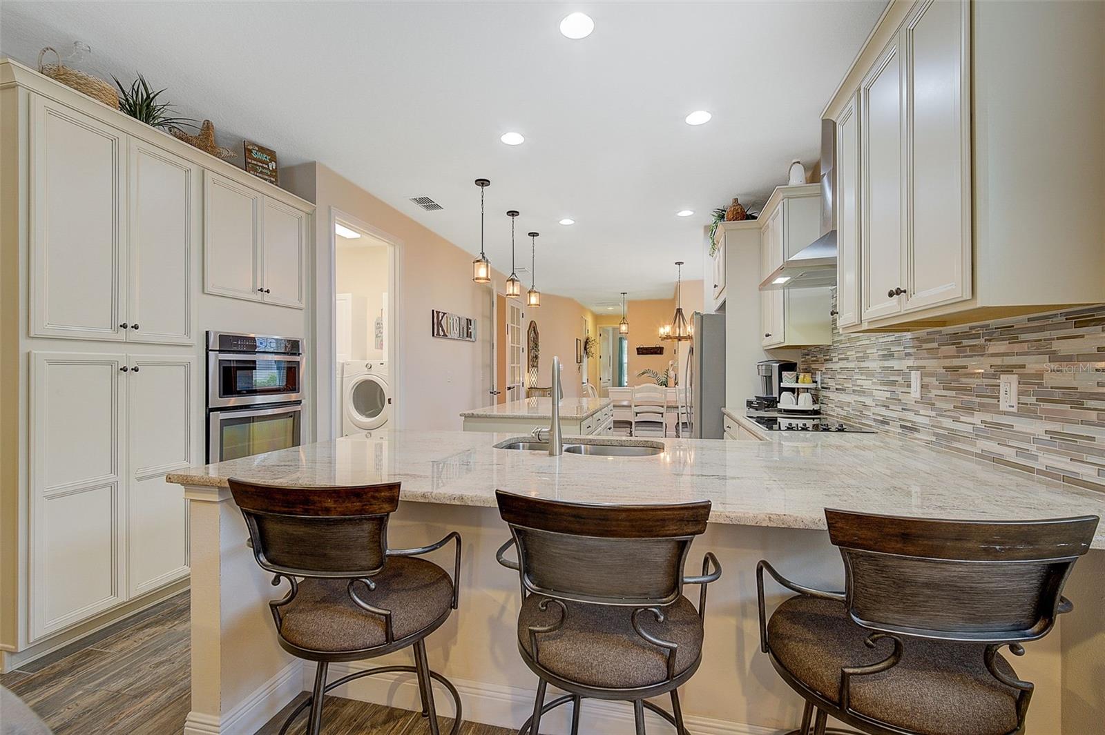 ENCLAVE/FRST LAKES - Residential