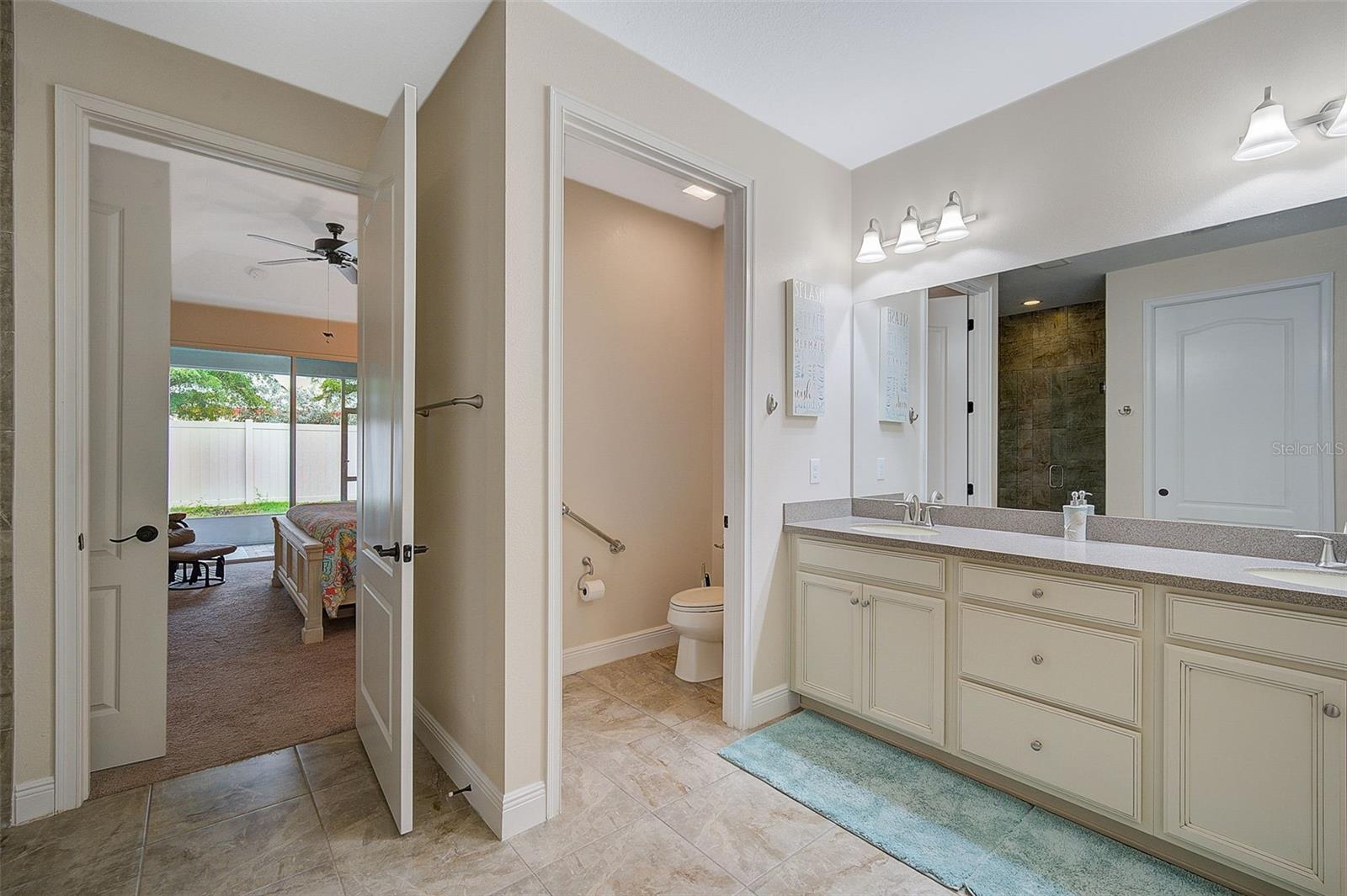 ENCLAVE/FRST LAKES - Residential