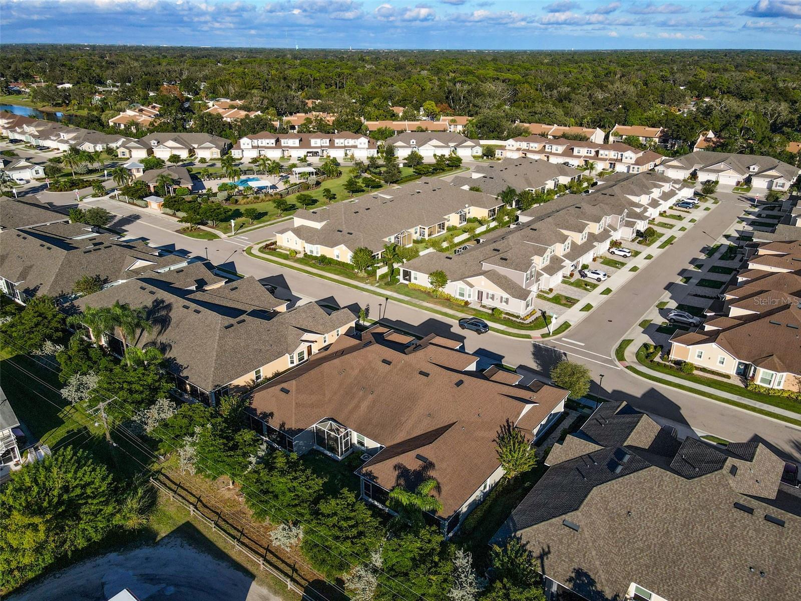 ENCLAVE/FRST LAKES - Residential