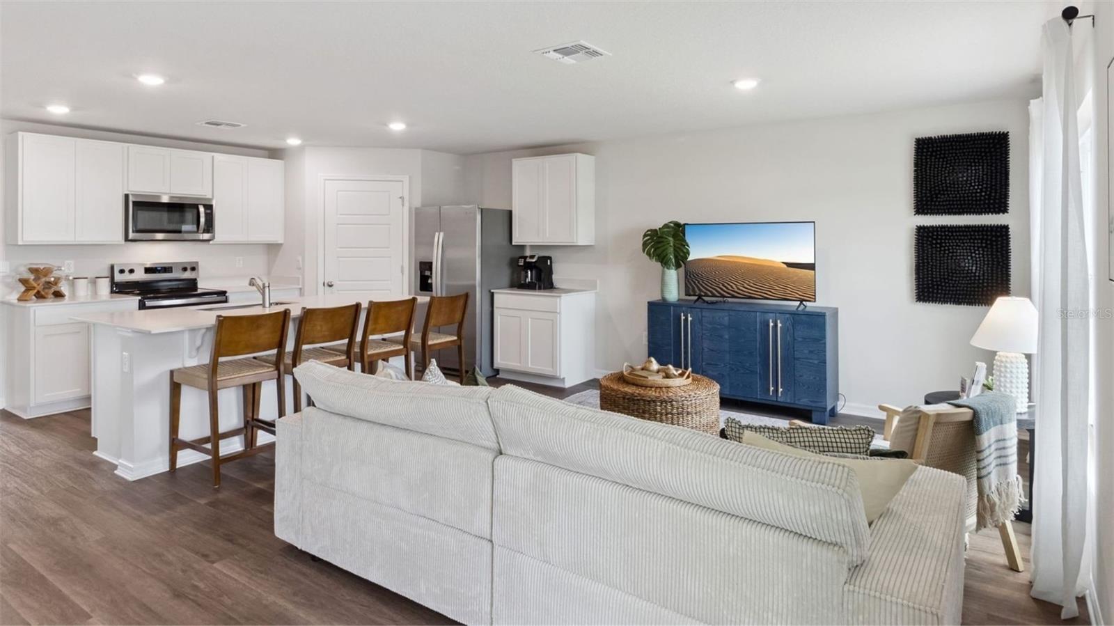 DELTONA LAKES UNIT 11 - Residential