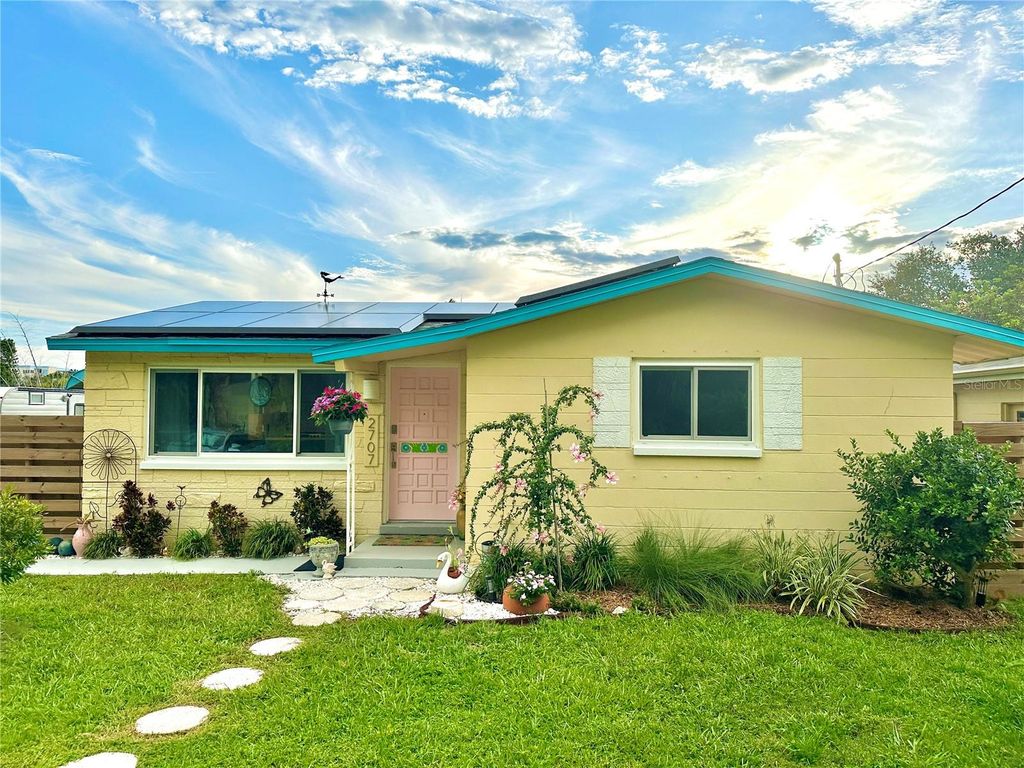 Photo of 2707 56th Street S, Gulfport, FL 33707 (MLS # TB8401301)