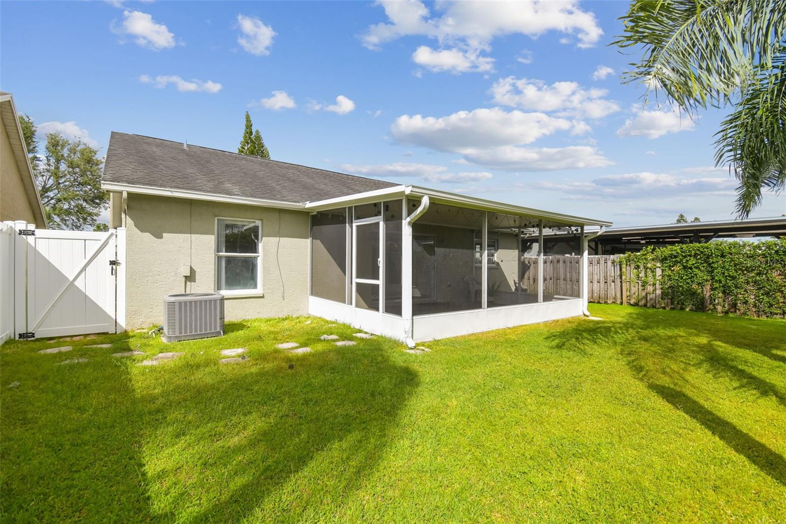 WILDEWOOD VILLAGE SUB - Residential Lease