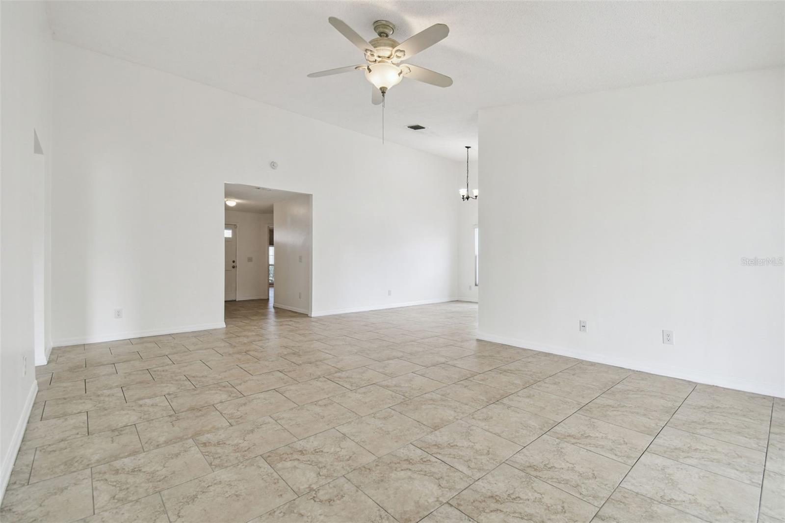 WILDEWOOD VILLAGE SUB - Residential Lease
