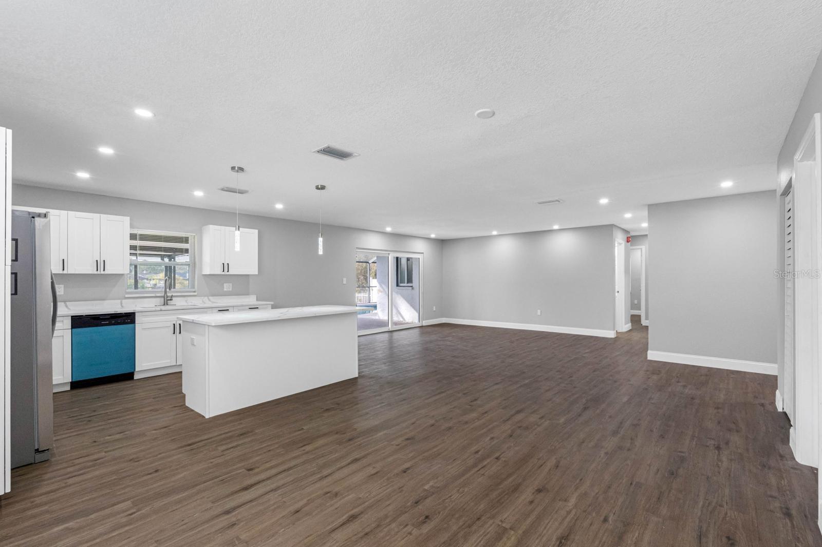 BAY PORT COLONY PH III UN 1 - Residential