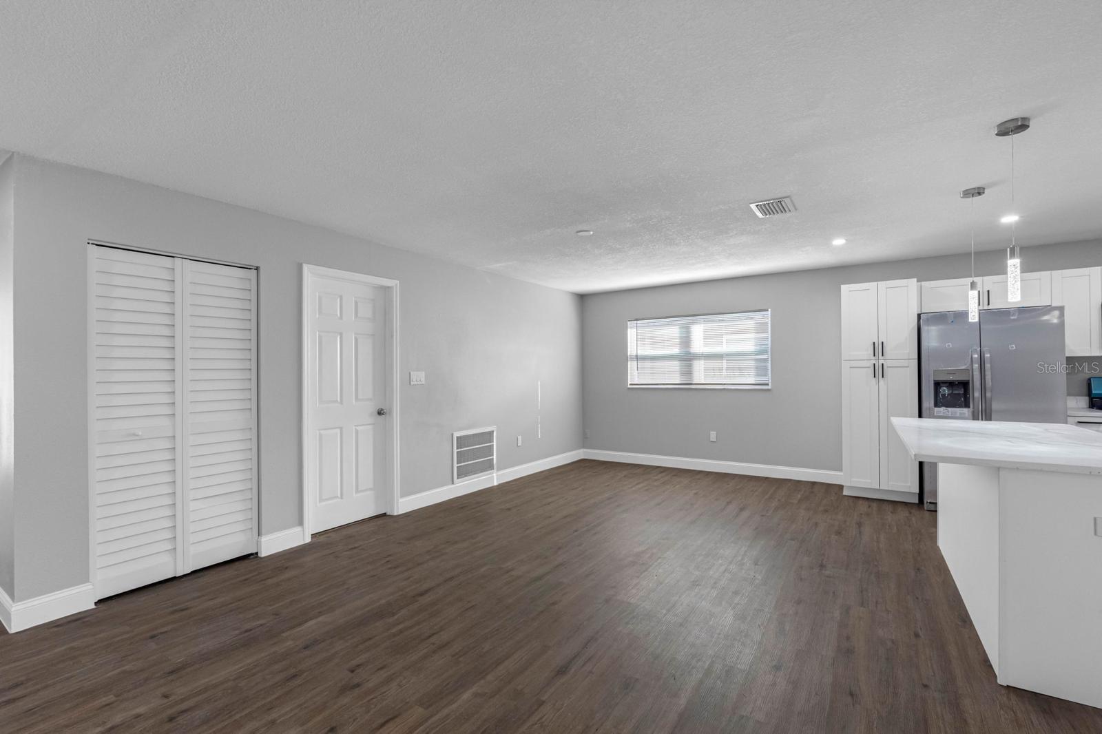 BAY PORT COLONY PH III UN 1 - Residential