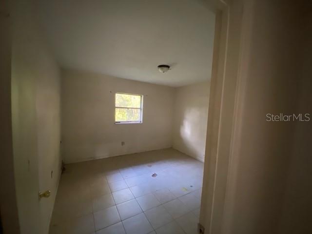 BLECKS BLKS 150 & 160 - Residential Lease