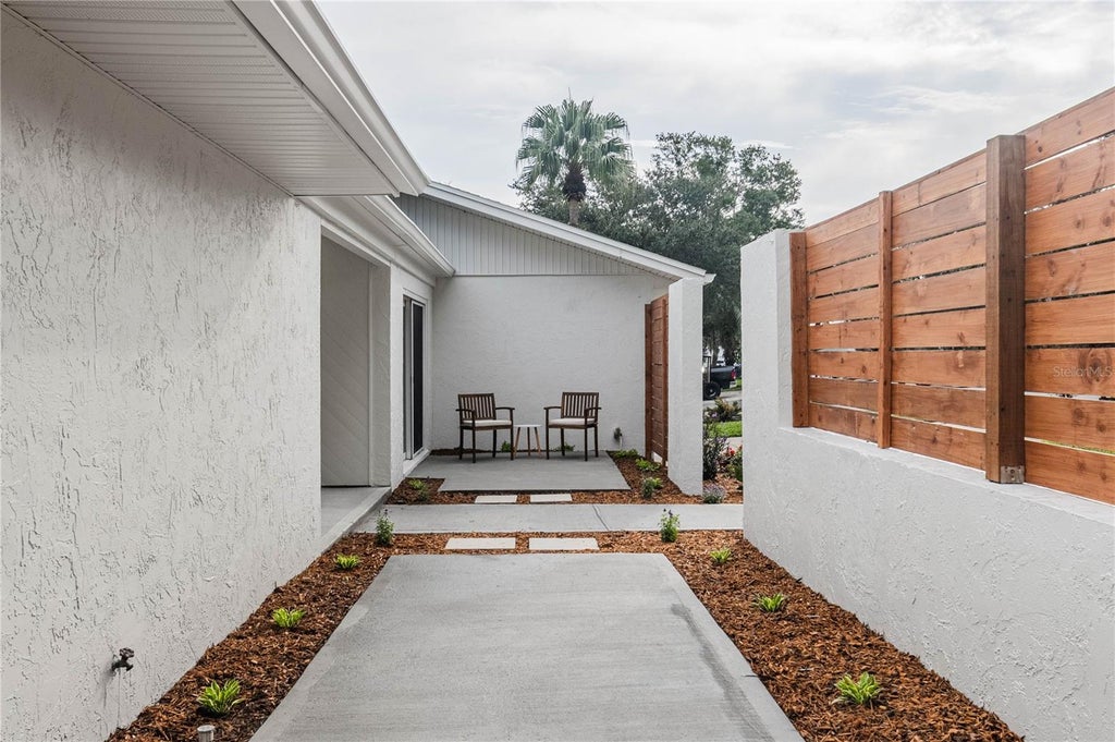 Photo of 832 Brookwood Drive, Lakeland, FL 33813 (MLS # P4940123)