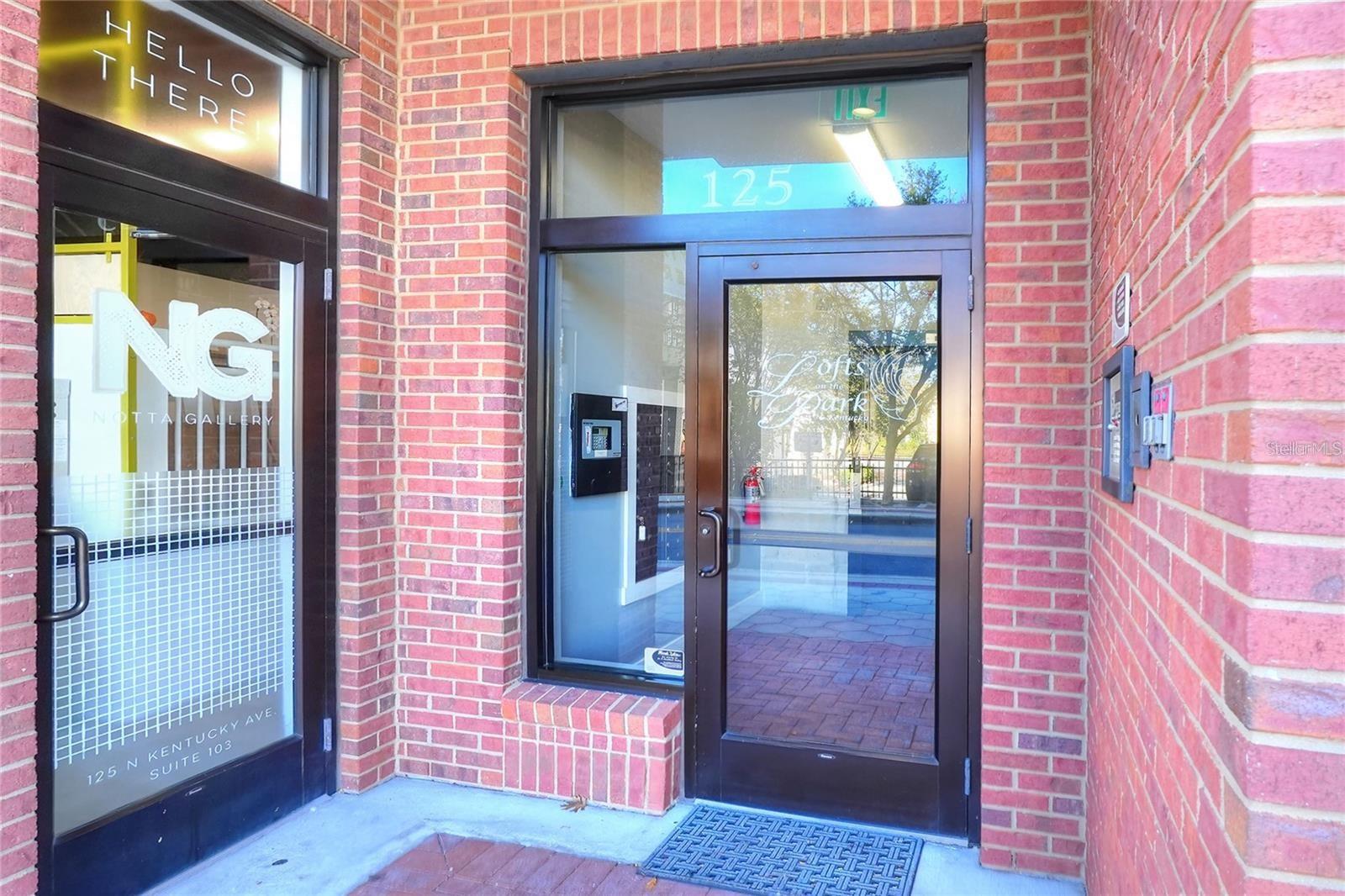 LOFTS ON THE PARK - Residential