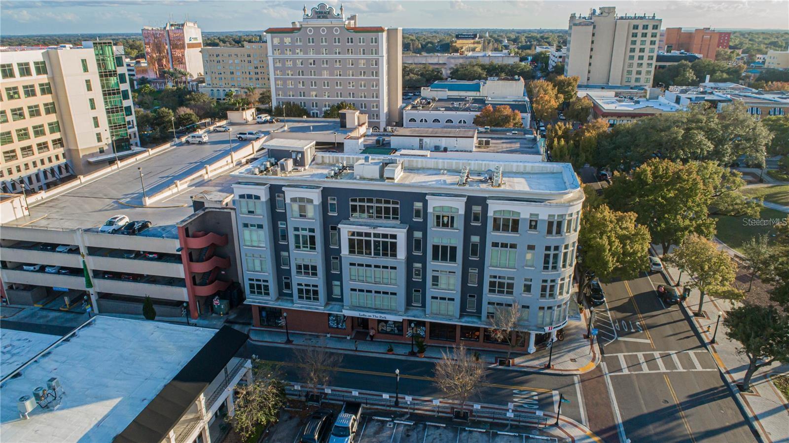 LOFTS ON THE PARK - Residential