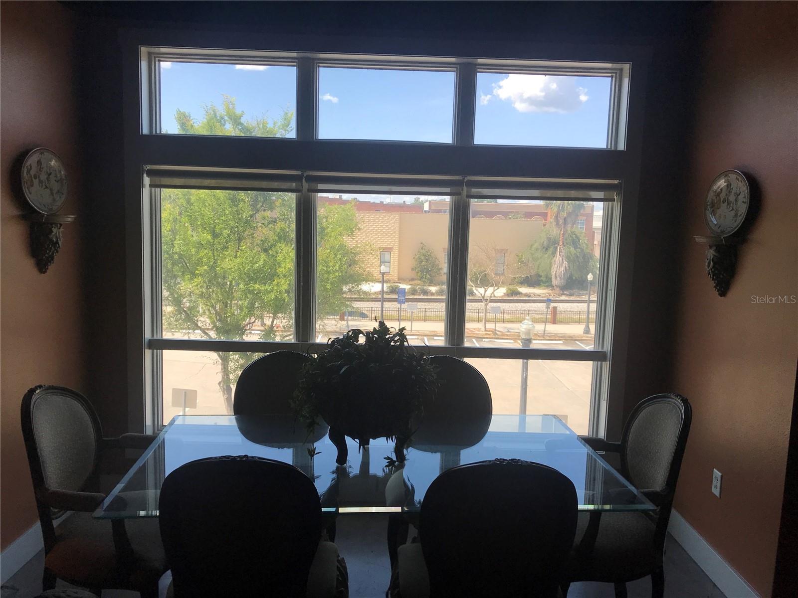 LOFTS ON THE PARK - Residential