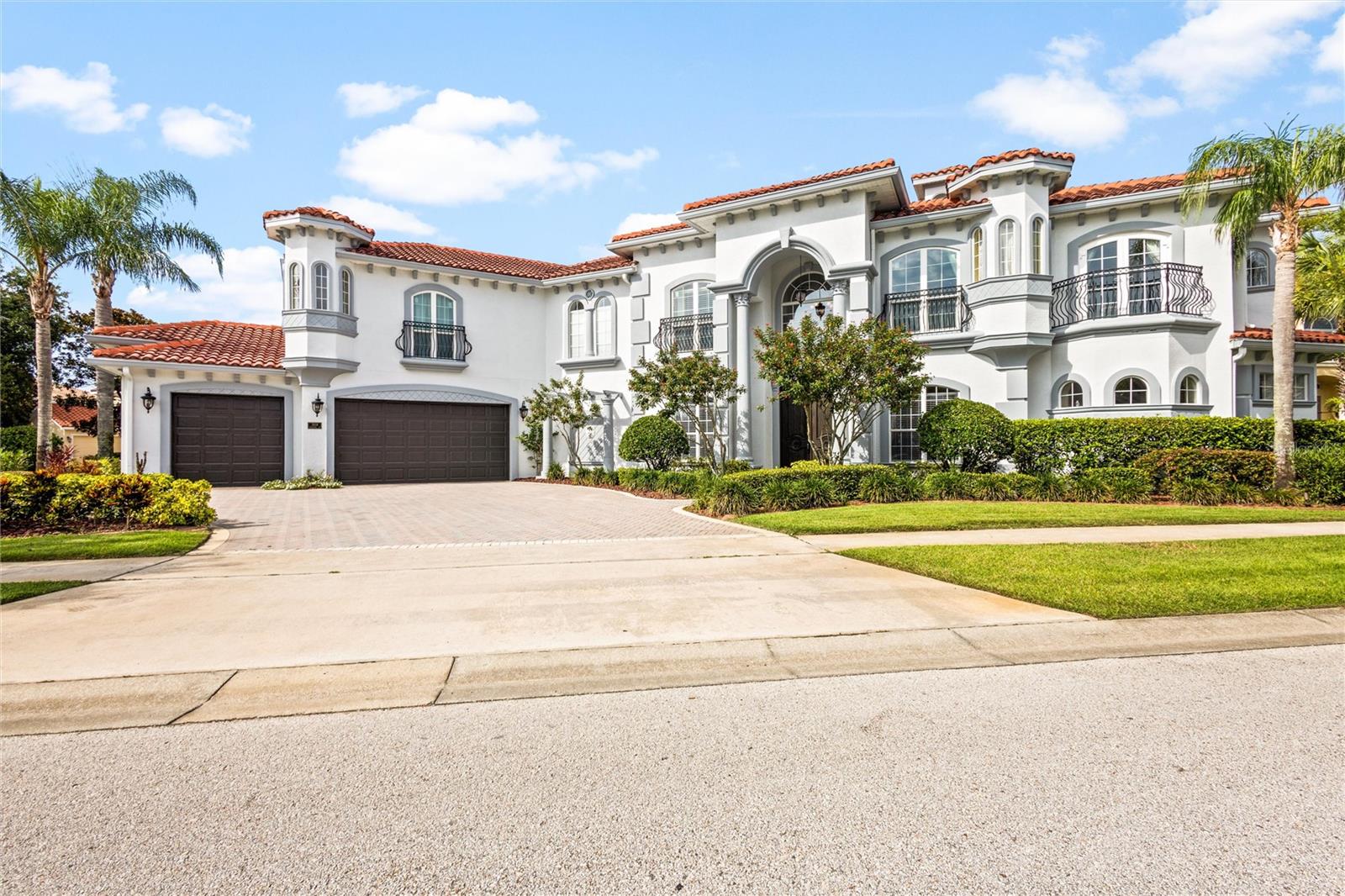 7459 GATHERING DRIVE