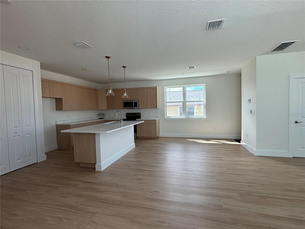Photo of 709 Gulf Boulevard, Indian Rocks Beach, FL 33785 (MLS # TB8546917)