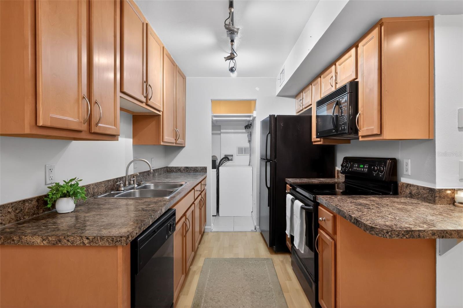 AUDUBON PLACE CITY CONDO - Residential