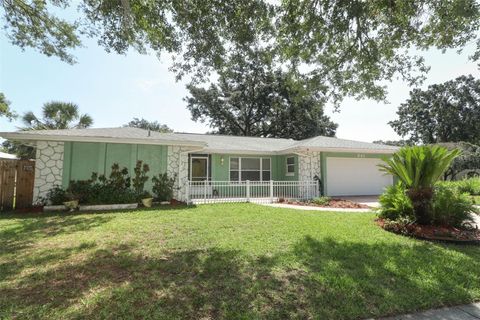 645 PEACHWOOD DRIVE ALTAMONTE SPRINGS FL 32714
