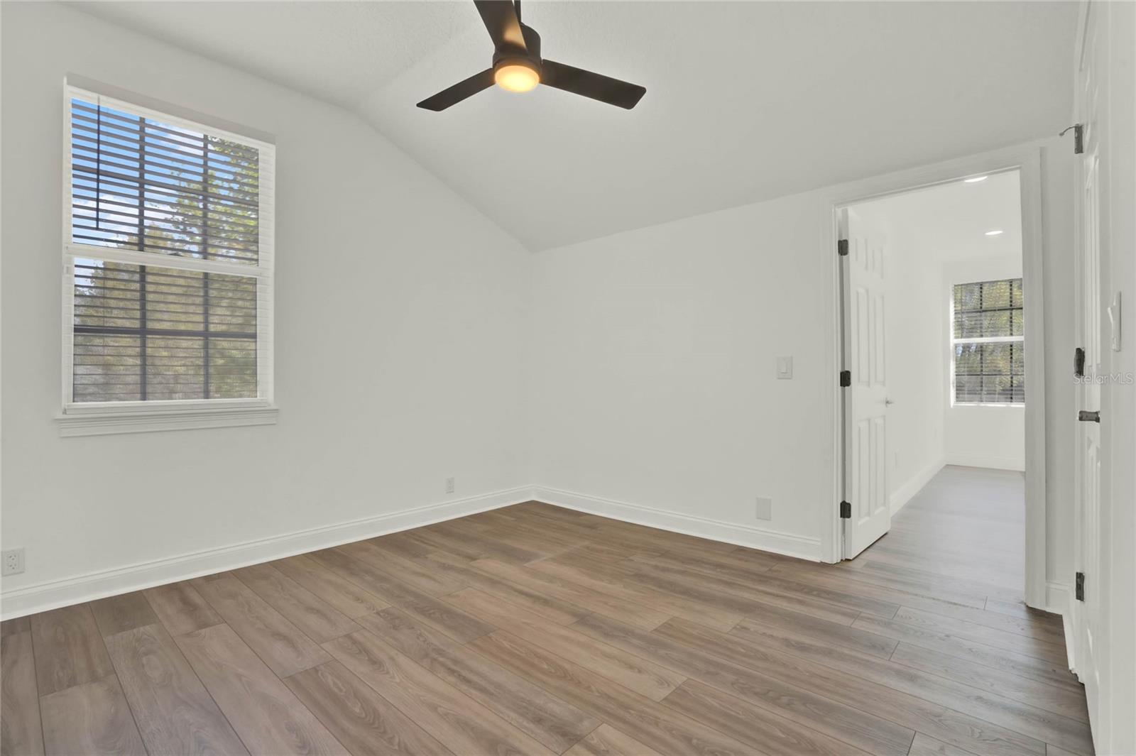 KEENES POINTE - Residential Lease